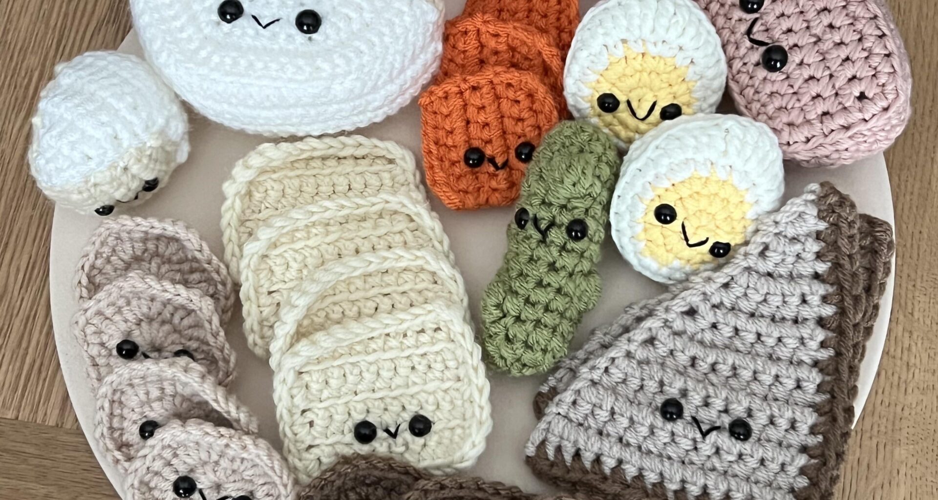 I crocheted a Ploughman’s Lunch