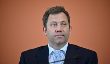 Bundesfinanzminister: Klingbeil offen für deutliche Erhöhung der Verteidigungsausgaben