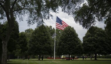 Trump has 80-foot-tall flagpoles installed on White House lawn