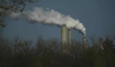 Three years left to limit greenhouse gasses: study