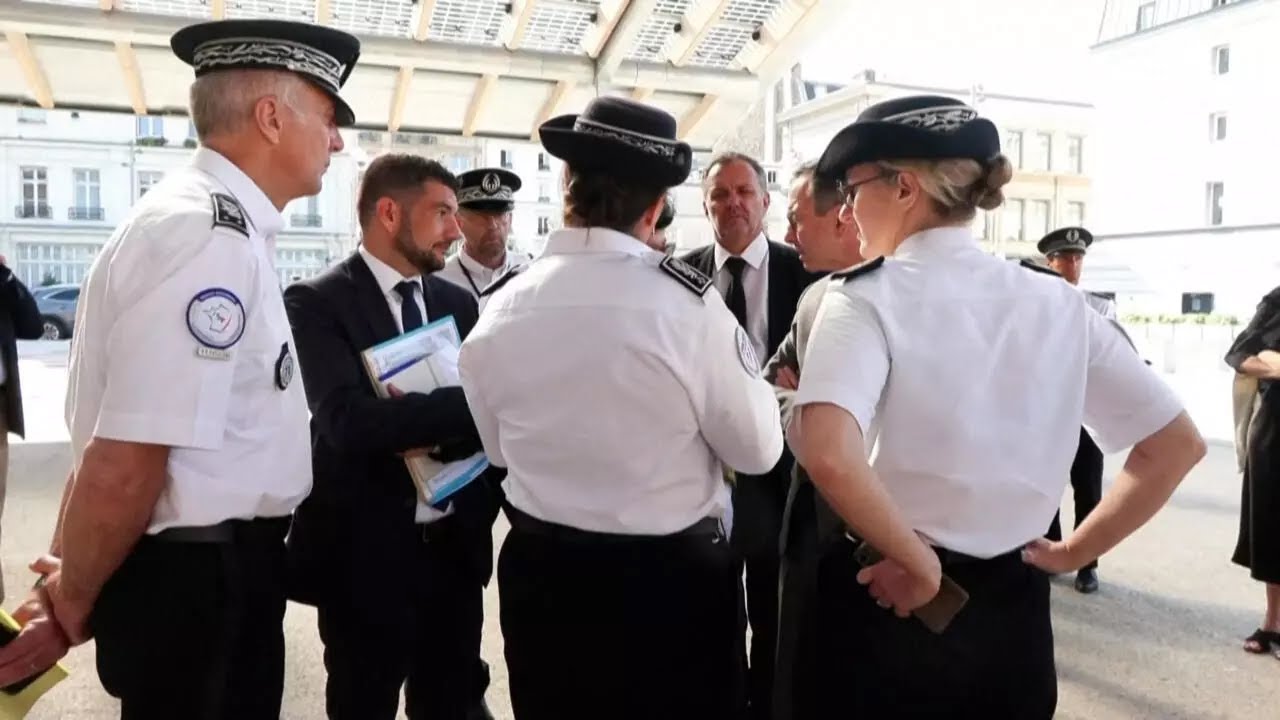 Immigration illégale :  4 000 membres des forces de l’ordre mobilisés en France • FRANCE 24