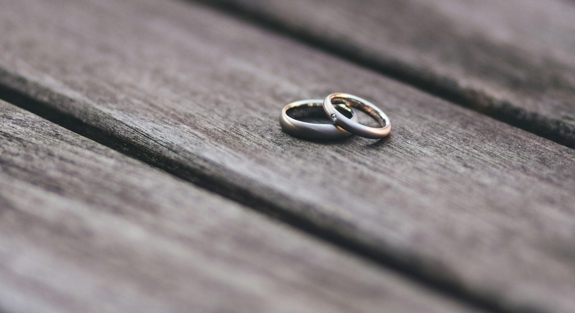 Decline in marriage and children continues in Switzerland