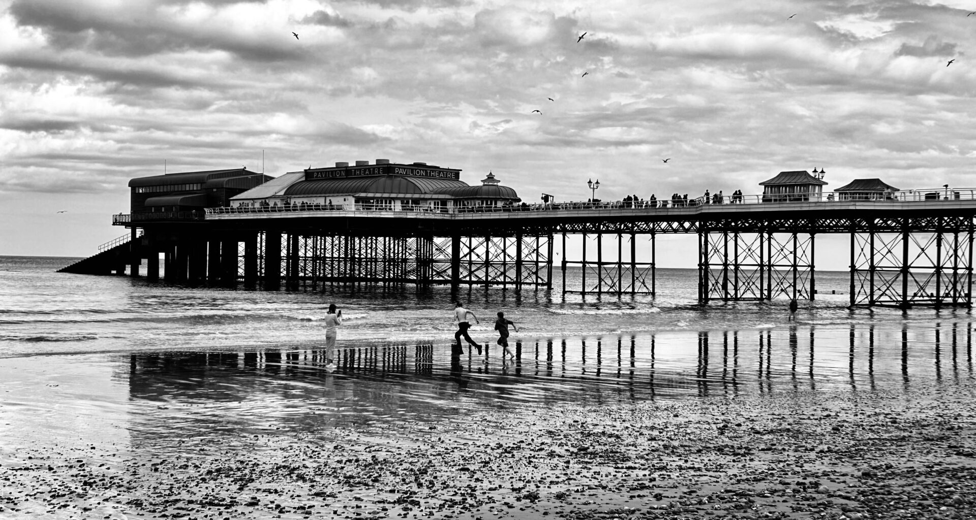 What is your favourite UK beach and why 😊