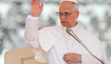 Pope Leo calls for end to bloodshed in Syria, Middle East, via solidarity, dialogue