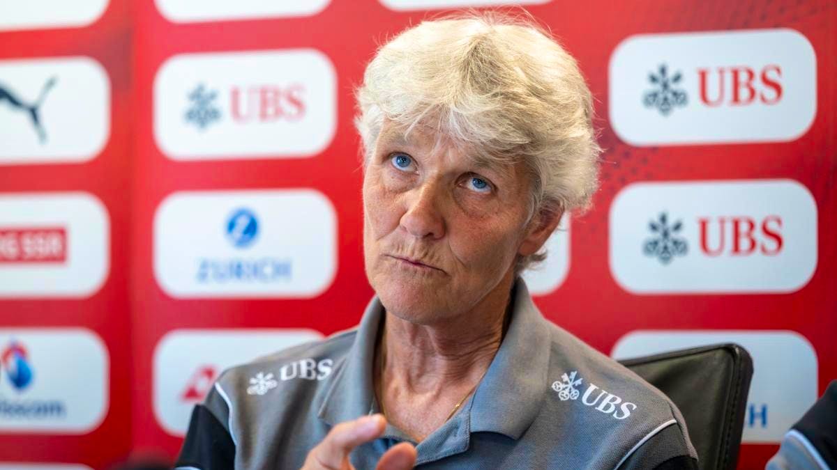 Gifle face à des M15: la Suisse tente d'éteindre l'incendie