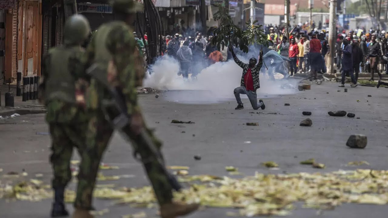 Kenya : des manifestations antigouvernementales meurtrières • FRANCE 24