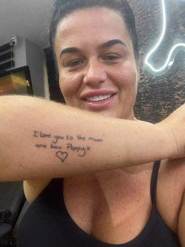 Georgia is desperate to get home to her daughter
