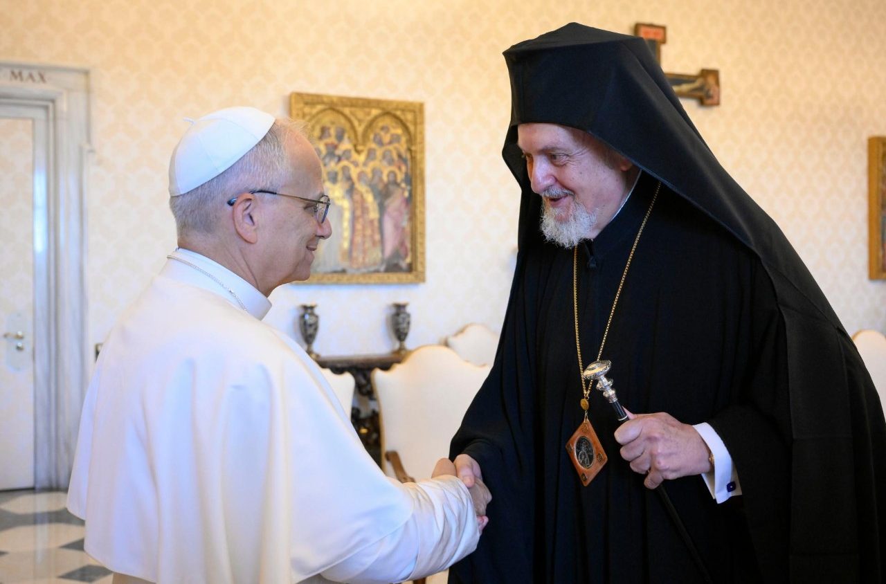 Pope reaffirms commitment to full communion with Orthodox Church