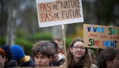 New Study Finds Women And Young People Hit Hardest By Climate Anxiety