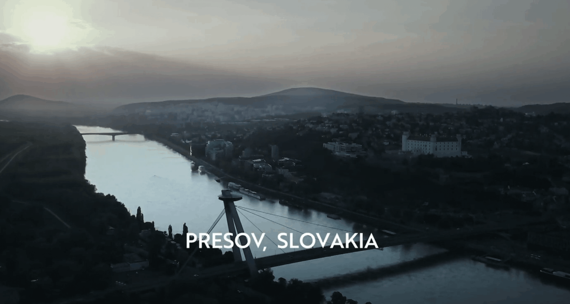 Prešov, Slovakia, z filmu Alarum, 2025, kde hrá Sylvester Stallone