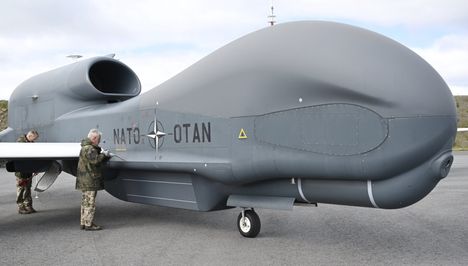 Atlantic Trident 25 -harjoitukseen osallistui yhdysvaltalainen miehittämätön RQ-4D Phoenix -valvontakone.