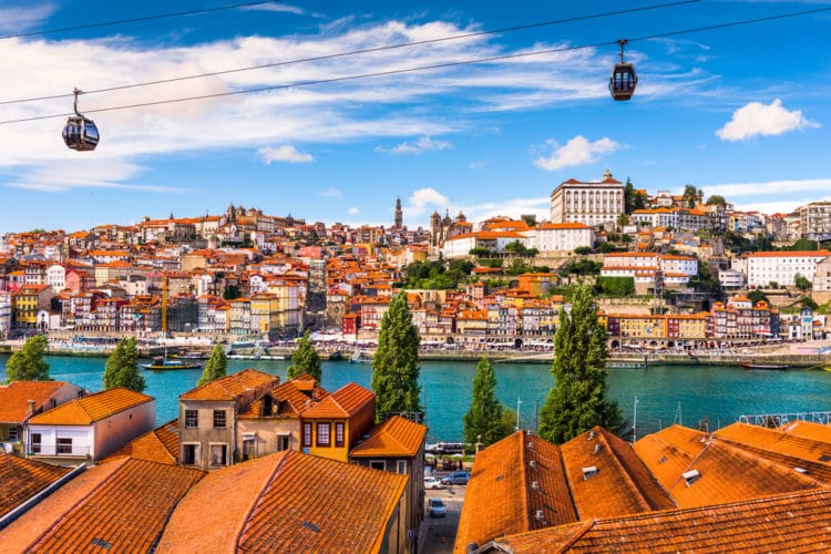 How much do apartments cost in Portugal this summer? Photo 2