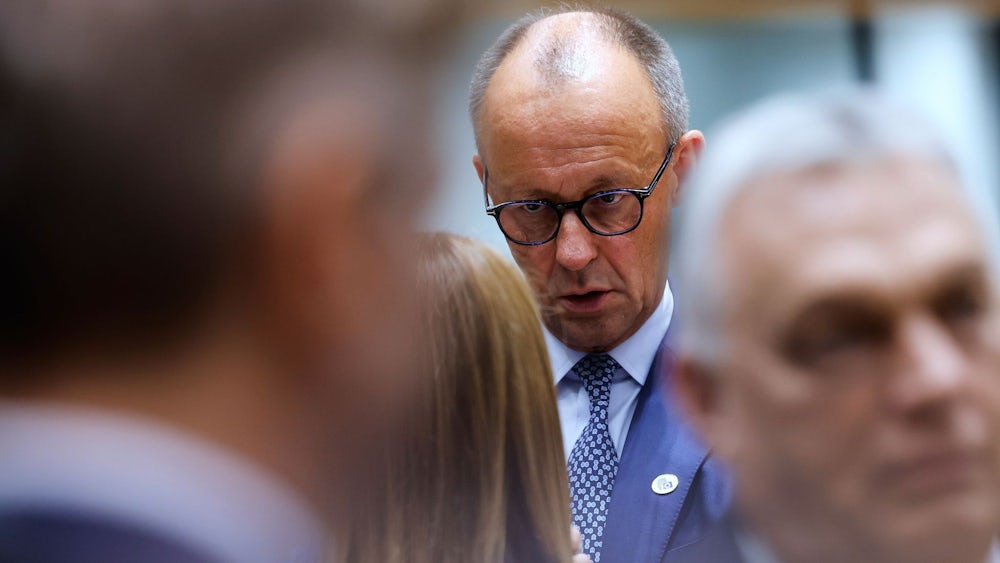Wie schlägt sich Merz auf seinem ersten EU-Gipfel?