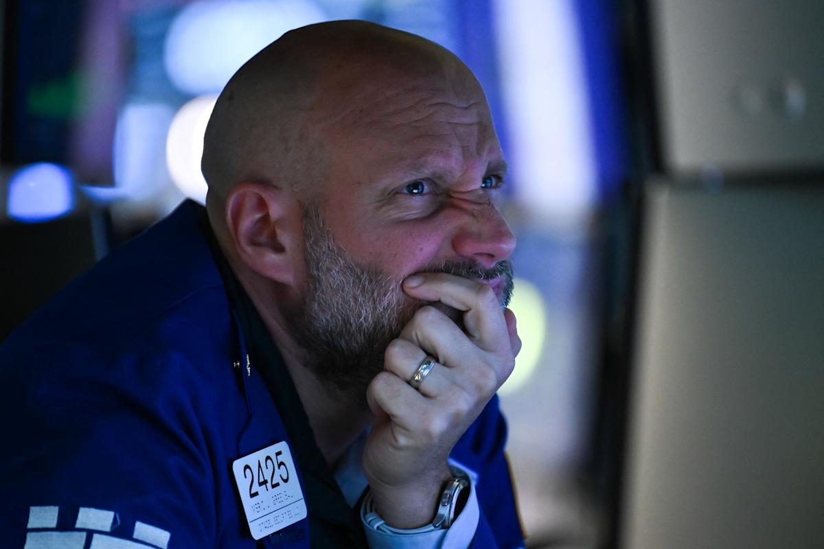 Dow, S&P 500, Nasdaq futures rise as Musk-Trump feud rattles Wall Street