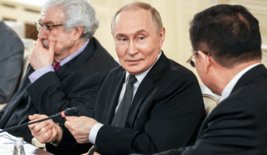 Russia, Ukraine ready to meet for peace talks after June 22