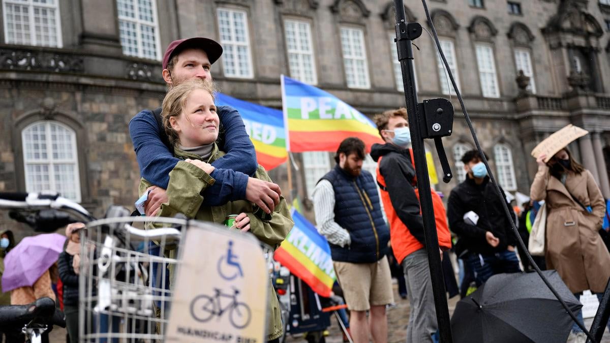 Danskere siger 'ja tak' til millionærskat og CO2-afgift