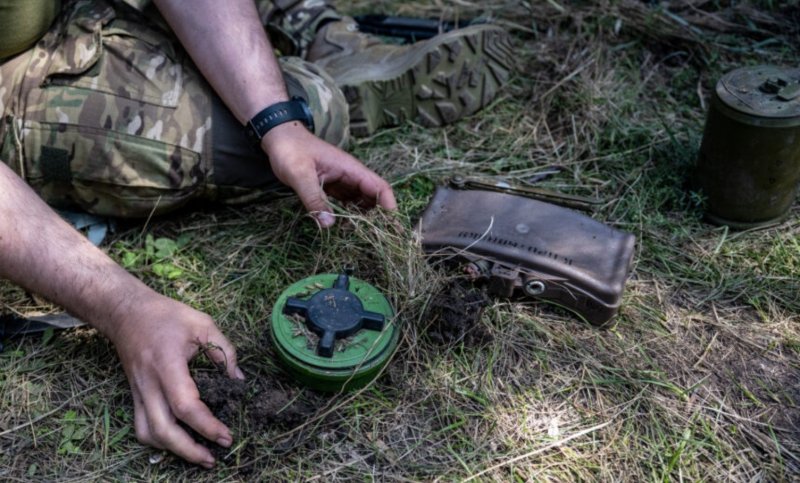 Poland to withdraw from anti-personnel mine ban treaty Poland to withdraw from anti-personnel mine ban treaty