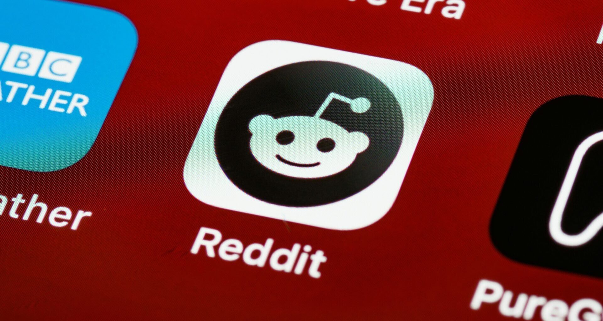 Redditception: 'Reddit trekt dagelijks miljoenen gebruikers, maar waarom weten media het amper te vinden?'