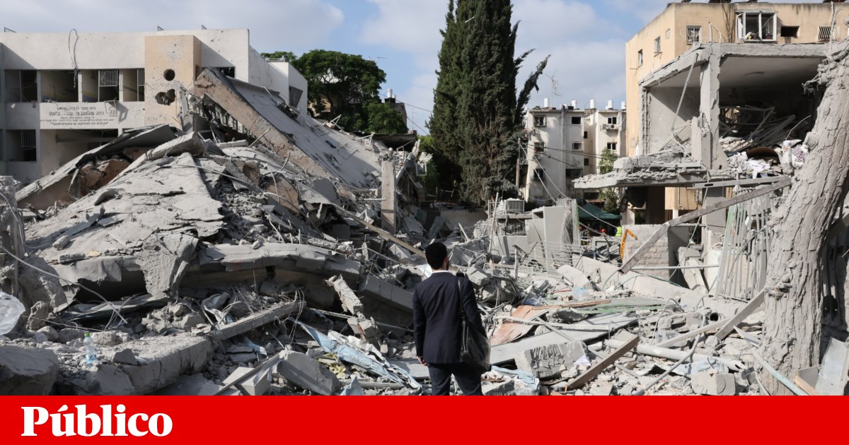 Irão ataca Telavive e cidade portuária de Haifa. Trump diz que EUA vão continuar a apoiar Israel - Público