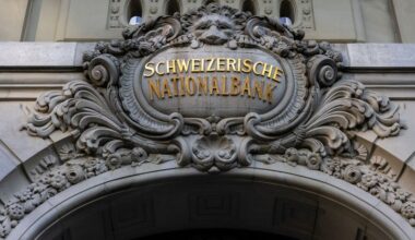 La Banque Nationale Suisse alerte sur l’incertitude économique et soutient les propositions de renforcement du capital suisse