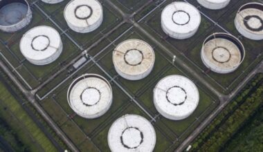 US-China Trade Talks Lift Oil Prices