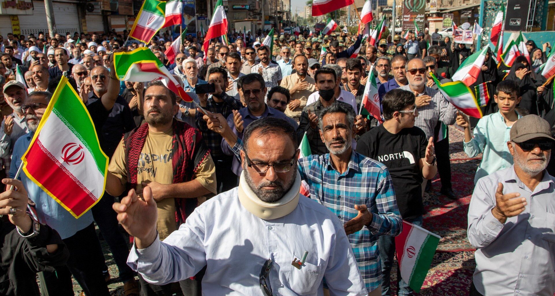 Escalate to de-escalate? What options does Iran have to end Israel war? | Israel-Iran conflict News