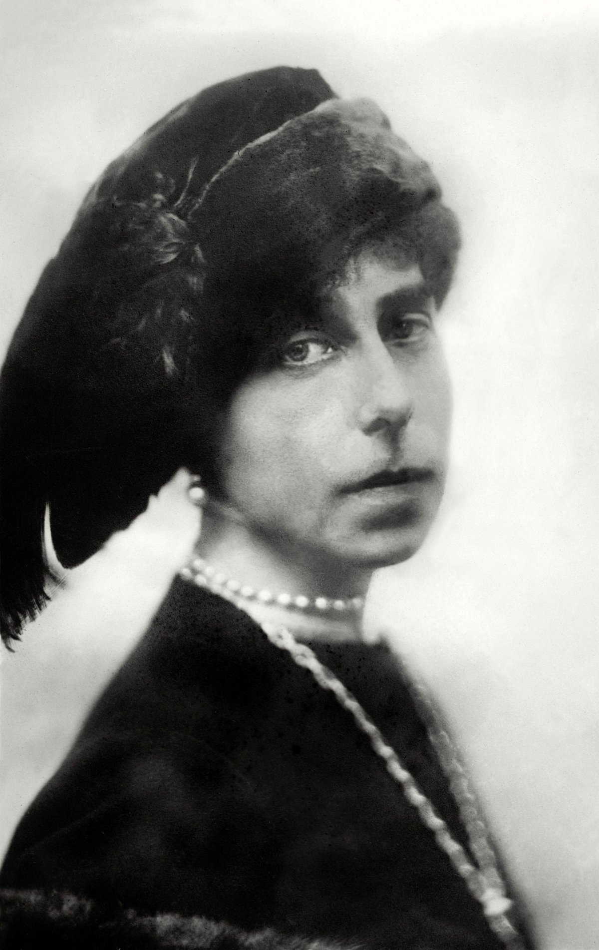 Grand Duchess Victoria Feodorovna of Russia, photographed ca. 1914 (Archivio GBB/Alamy)