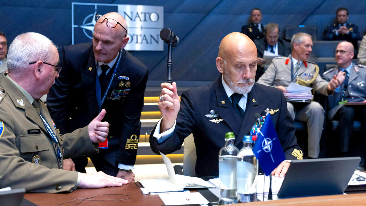 3 El almirante italiano Giuseppe Cavo Dragone es el presidente del el presidente del Comité Militar de la OTAN, donde los Jefes de Estado Mayor de la Defensa de todos los países aliados debaten sobre las capacidades que cada uno aporta - PHOTO/NATO