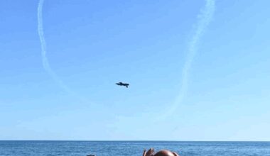 Italian aerobatic squad Frecce Tricolori perform during air show in Rome-Xinhua