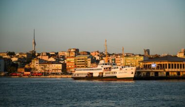 Türkiye increases passage fee for int'l ships through straits by 15 pct-Xinhua