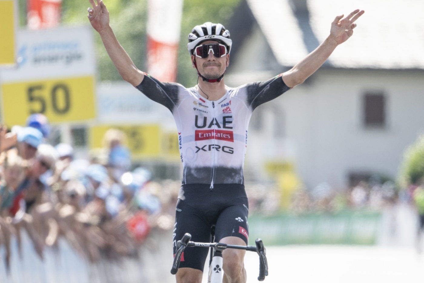 Joao Almeida remporte la 4e étape du Tour de Suisse en solitaire