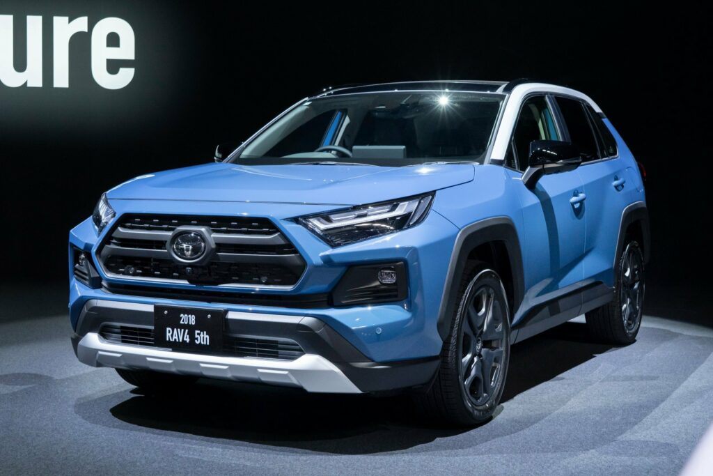  Nearly 4 In 10 Buyers Are Speeding Up Purchases To Beat Tariffs