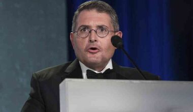 Trump blasts former adviser on judiciary