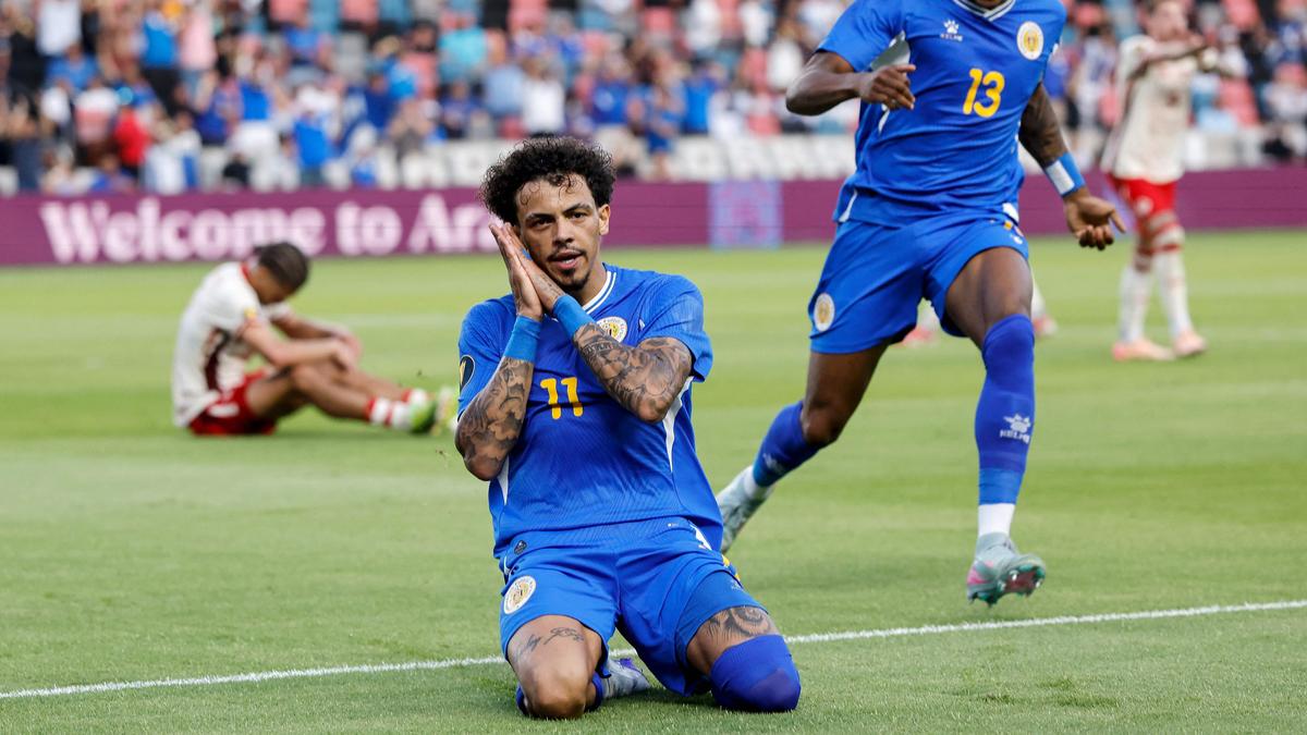 CONCACAF Gold Cup: Curacao holds Canada to a 1-1 draw; Honduras beats El Salvador