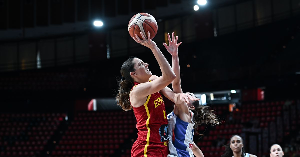 Former Arizona standout Helena Pueyo helps Spain win silver at FIBA Women’s Eurobasket