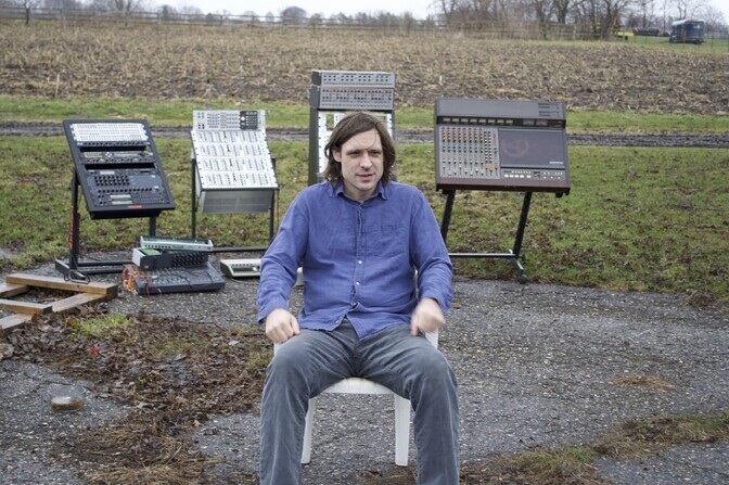 Eesti Rahva Muuseumis esineb eksperimentaalpopi pioneer John Maus | Muusika