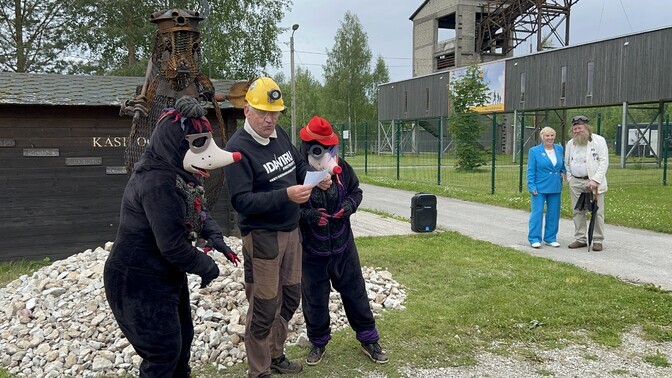 Kaevandusmuuseumisse näitab nüüd teed vanarauast tehtud mullamutt Hubert | Eesti