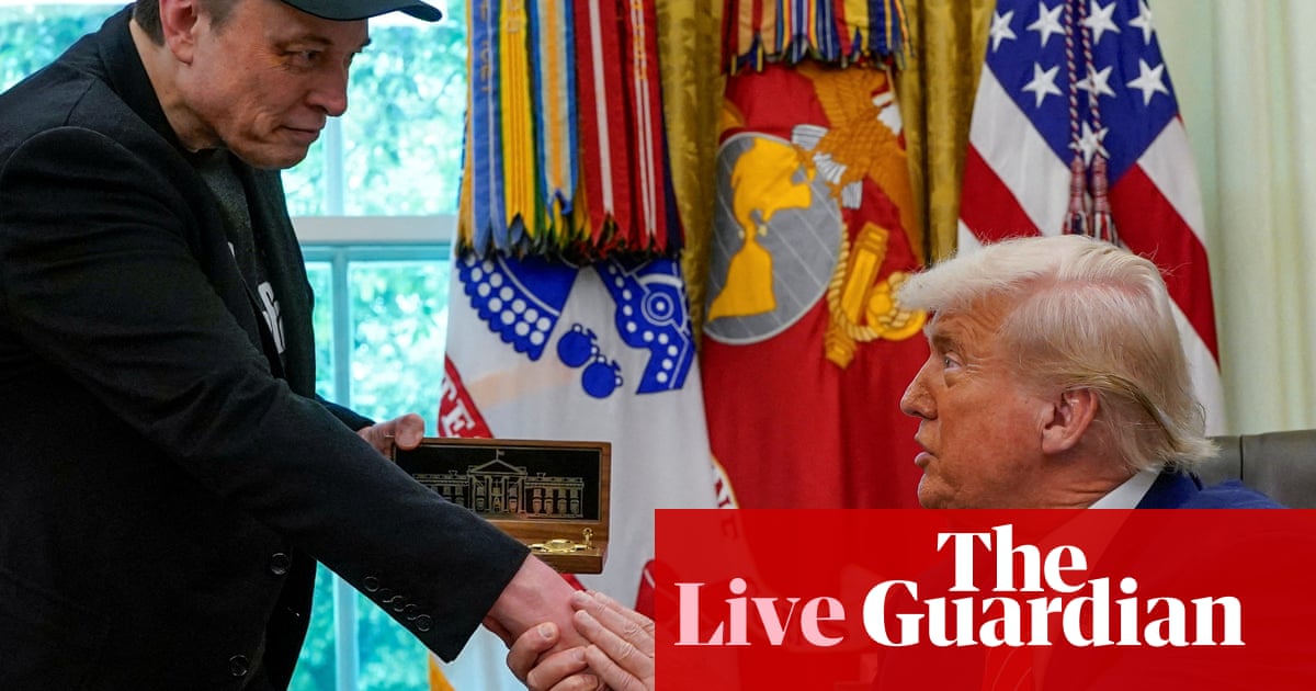Trump aides ‘to broker peace talks’ with Elon Musk after feud – US politics live | Trump administration