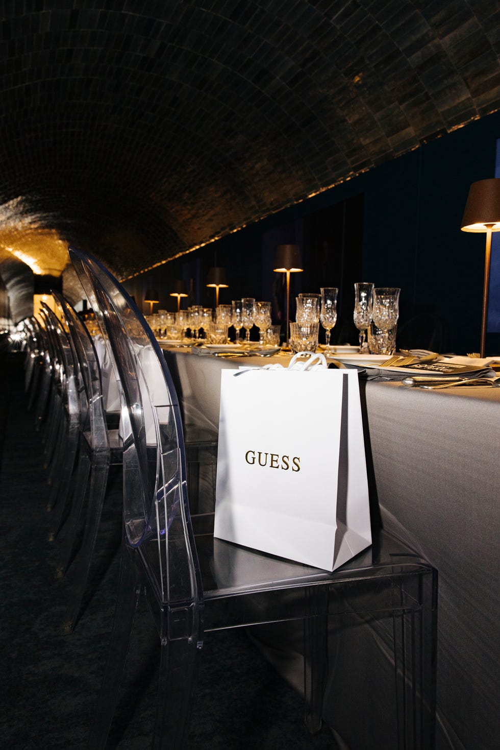 un dono della fragranza guess for men