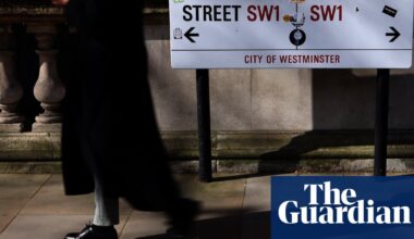 UK government rollout of Humphrey AI tool raises fears about reliance on big tech | Artificial intelligence (AI)