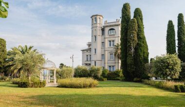 Furnishings from Benko’s luxury villa up for auction