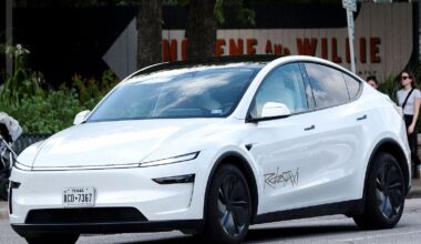 The embarrassing truth about Tesla’s robotaxis