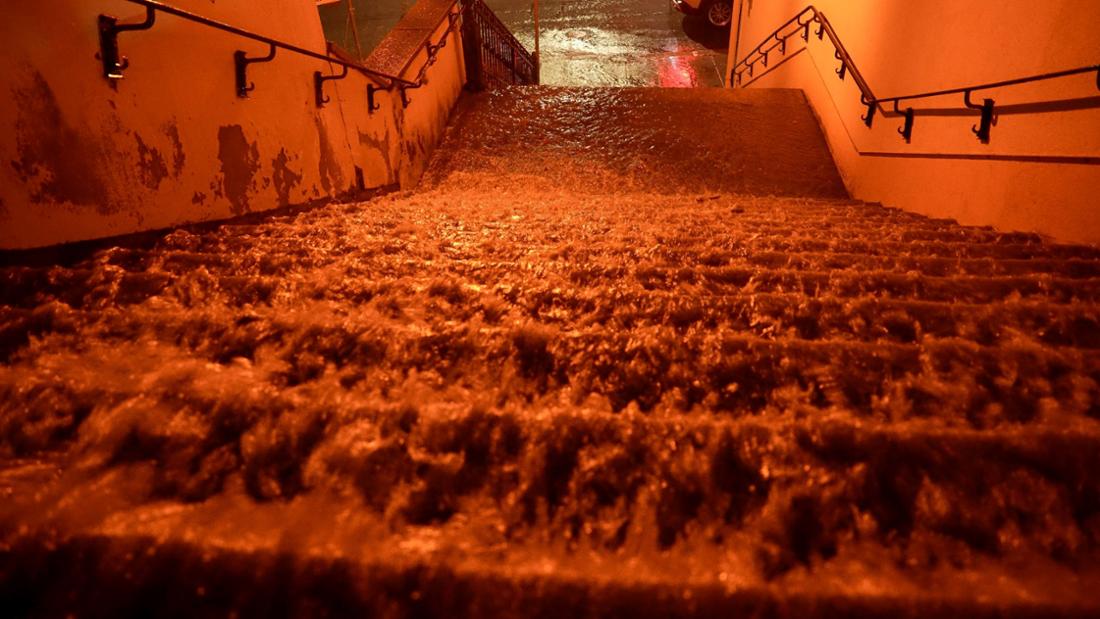 Unwetter bis in die Nachtstunden