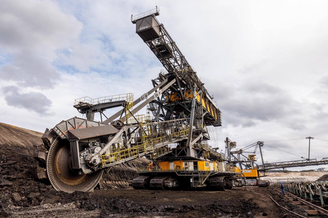 Kohle stößt mehr CO₂ aus als Öl oder Gas. Daher planen viele Länder den Kohleausstieg.