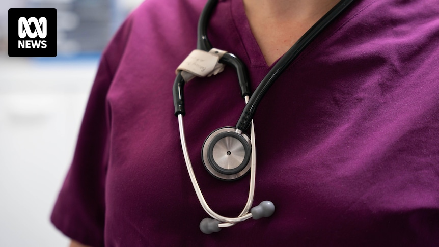 Specialists charging excessive fees should be stripped of federal funding, according to new report