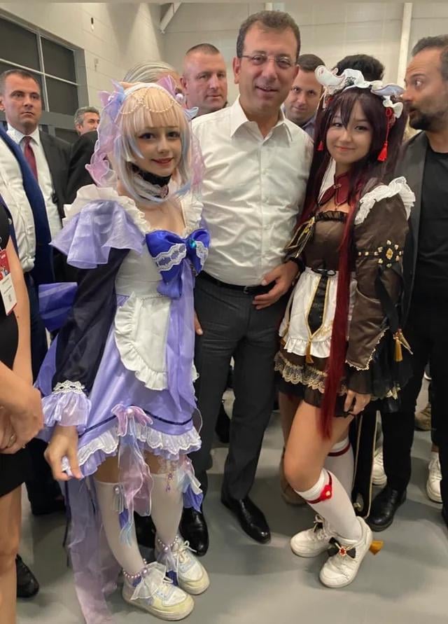 Ekrem İmamoğlu, the jailed mayor of Istanbul, with anime girls.