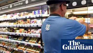 Co-op staff say they are being put at risk by having to work alone | Co-operative Group