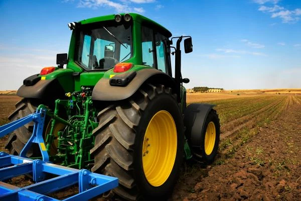 UK's Tractors Market to Grow at a CAGR of +1.6% Through 2035 - News and Statistics
