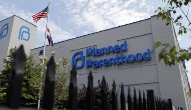 Supreme Court rules for South Carolina in its bid to defund Planned Parenthood