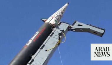 Israel intercepts Yemen missile, Houthi rebels claim attack - Arab News